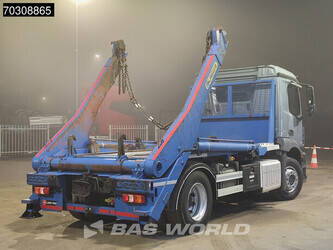 2016-mercedes-benz-antos-1836-1405633-44989446