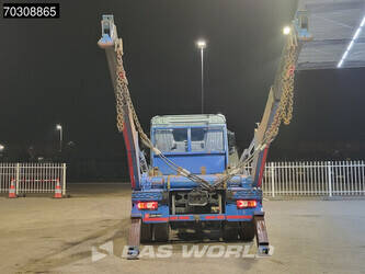 2016-mercedes-benz-antos-1836-1405633-44989452