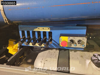 2016-mercedes-benz-antos-1836-1405633-44989457