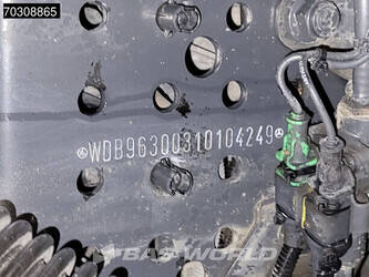 2016-mercedes-benz-antos-1836-1405633-44989471