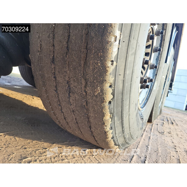 2017 ليجراس OTHERS-44989492