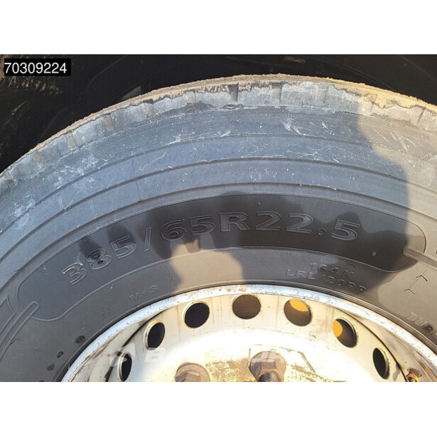 2017 ليجراس OTHERS-44989500