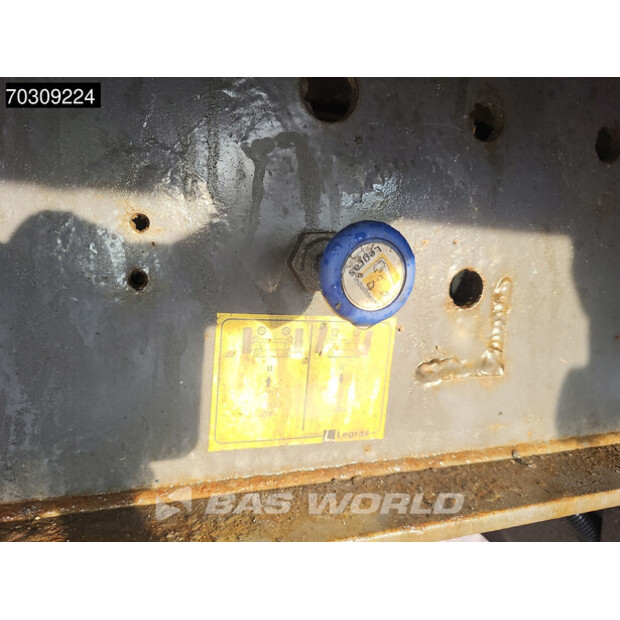 2017 ليجراس OTHERS-44989510