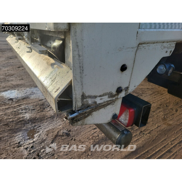 2017 ليجراس OTHERS-44989511