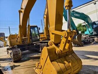 2022-caterpillar-330cl-44989779