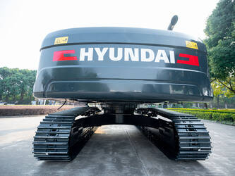 2026-hyundai-hx305l-44989840