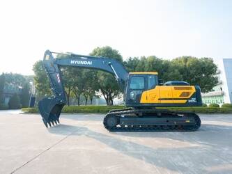 صورة ل حفارات مجنزرة 2026 هيونداي HX305L