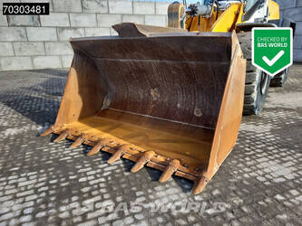 2018-liebherr-l576-1389932-44990276