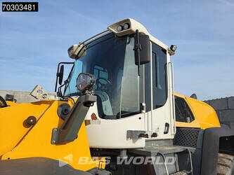 2018-liebherr-l576-1389932-44990290