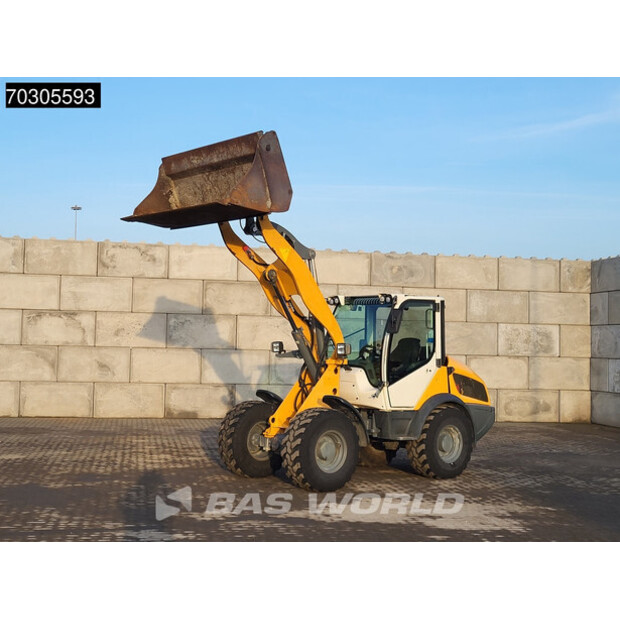 2016 ليبهير L508C-44990399