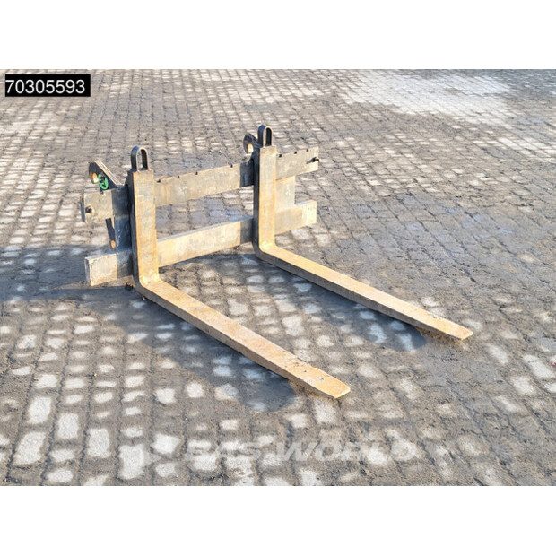 2016 ليبهير L508C-44990422