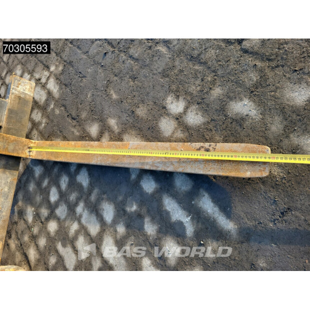 2016 ليبهير L508C-44990423