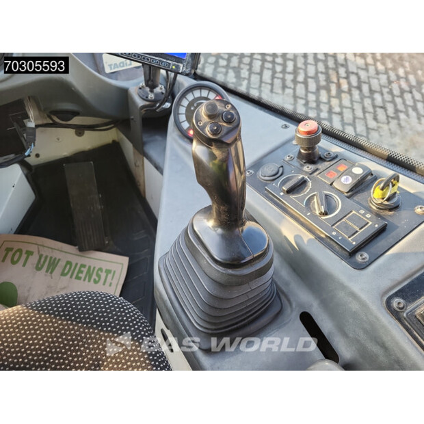 2016 ليبهير L508C-44990439