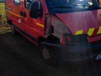 2006-peugeot-partner-1406138-45004172