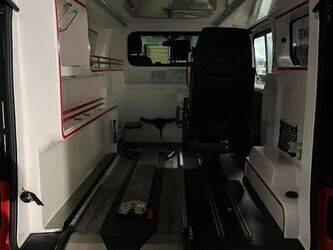 2018-renault-trafic-1406145-45004257