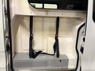 2018-renault-trafic-1406145-45004258