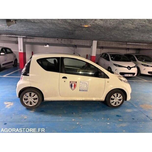 2011 سيتروين C1-45004472