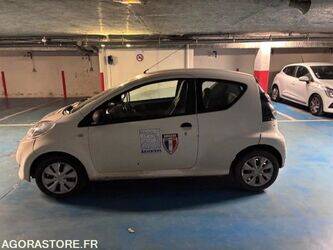 2011-citroen-c1-1406164-45004474