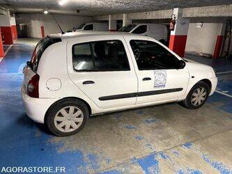 2007-renault-clio-1406165-45004484