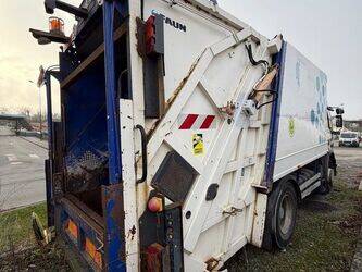 2003-renault-premium-1406172-45004550