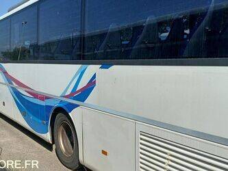 2009-mercedes-benz-intouro-1406173-45004562