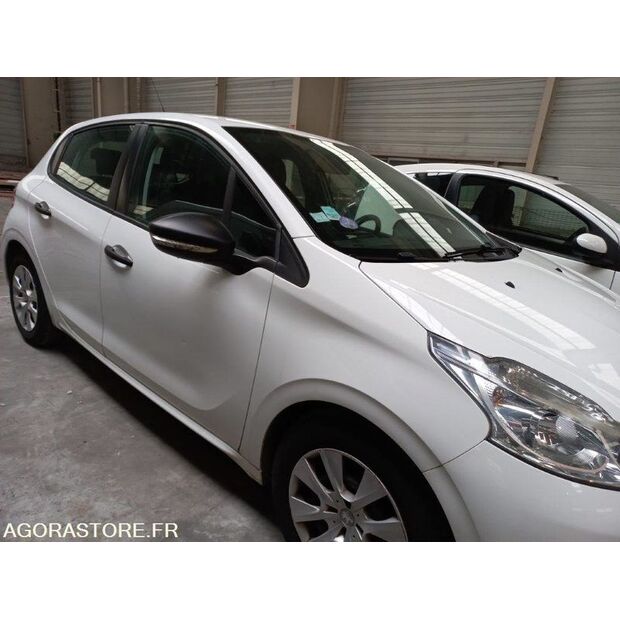 2013 بيجو 208-45004566