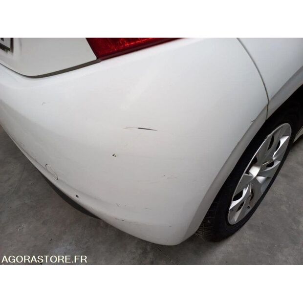 2013 بيجو 208-45004568