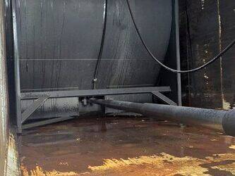 2013-renault-premium-1406187-45004737