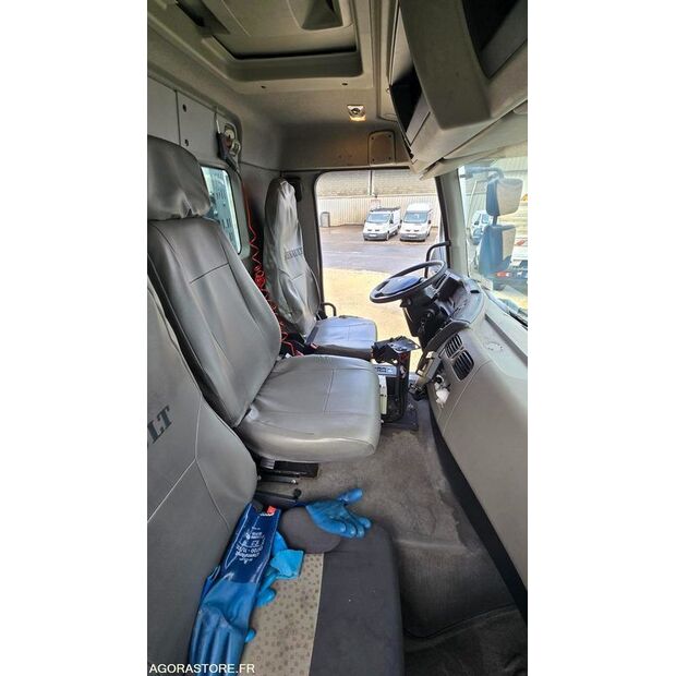 2013 Renault PREMIUM-45004739