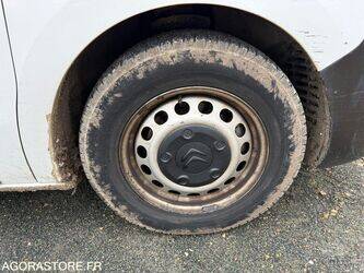 2019-citroen-jumpy-1406193-45004787