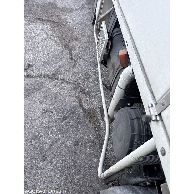 2002 Renault PREMIUM-45004874