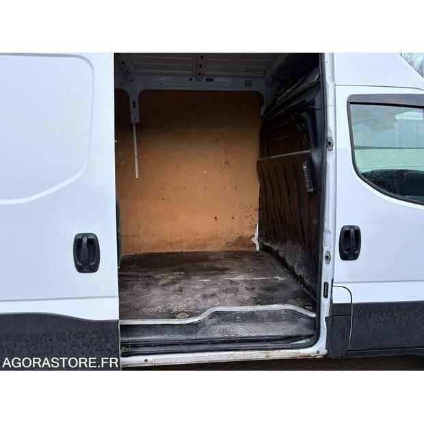 2018 ايفكو 35C14-45004911