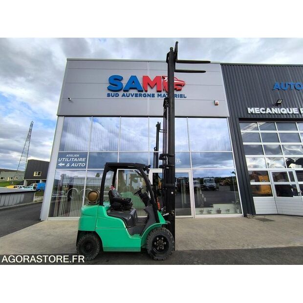 2011 ميتسوبيشي FG25N-45004937