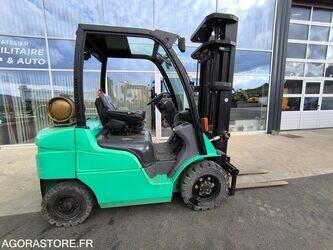 2011-mitsubishi-fg25n-1406202-45004938