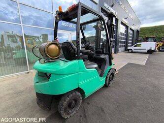 2011-mitsubishi-fg25n-1406202-45004939