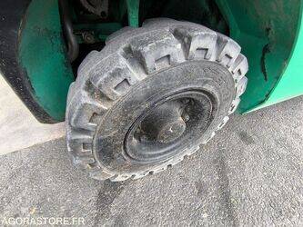 2011-mitsubishi-fg25n-1406202-45004947