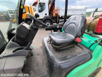 2011-mitsubishi-fg25n-1406202-45004949