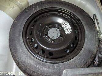 2018-nissan-juke-45005016