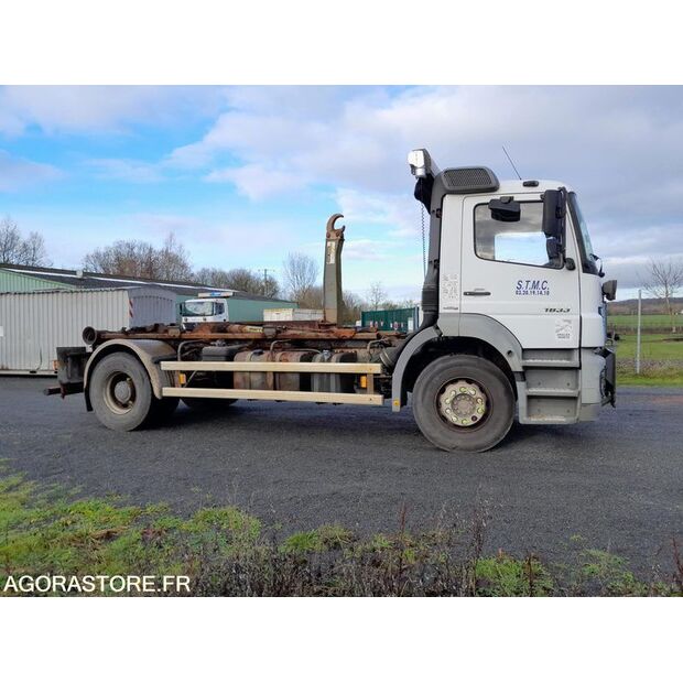 2007 مرسيدس بنز 1833-45005124