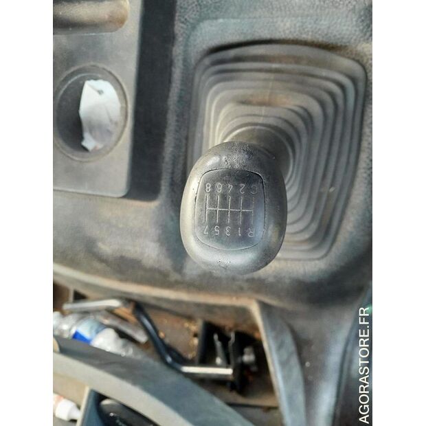 2007 مرسيدس بنز 1833-45005133