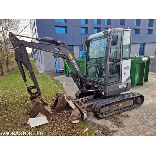 2015 Volvo ECR25D-45005144