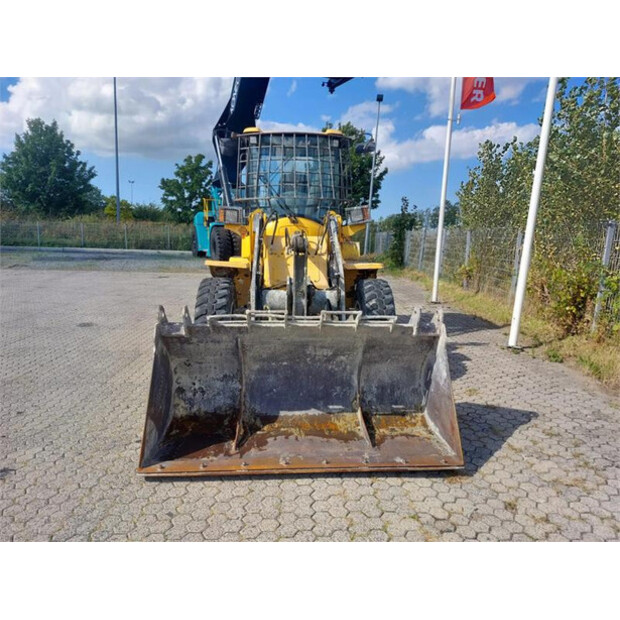 2013 فولفو L30B PRO-45005901