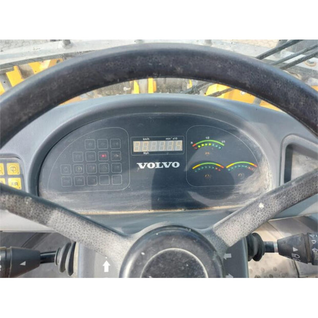 2013 فولفو L30B PRO-45005914