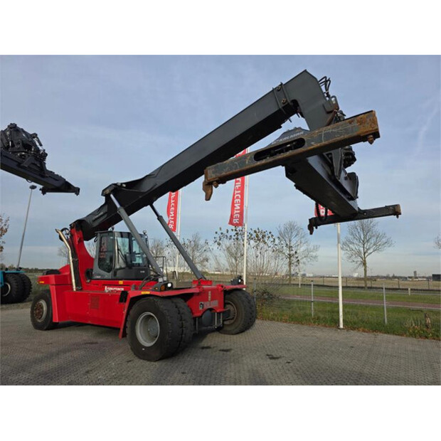 2020 KALMAR DRG120-54S6-45005985