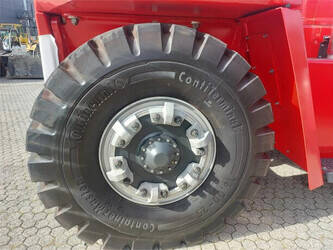 2025-kalmar-dcg330-12-1406307-45006480