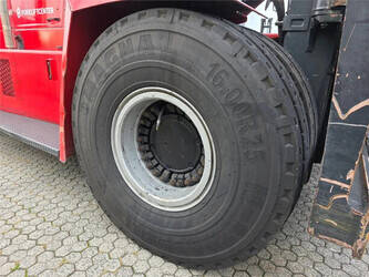 2019-kalmar-dcg330-12-1406308-45006512