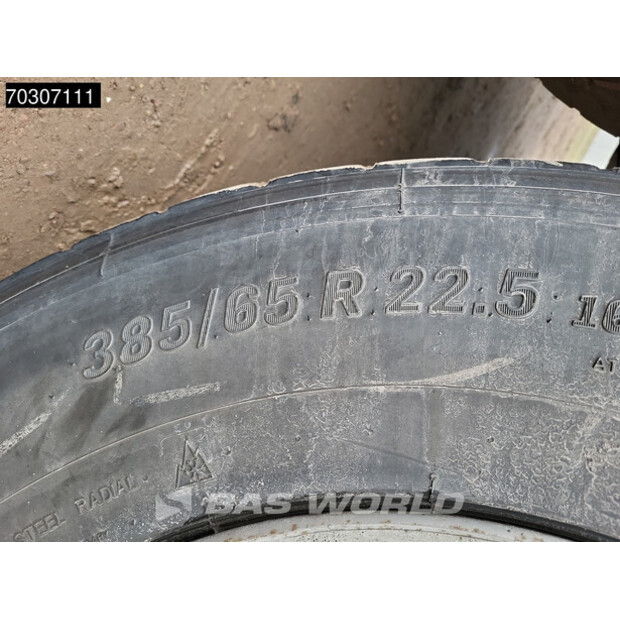 2015 بينالو BEN-45006531