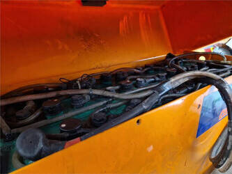 2011-still-r06-1406347-45007069