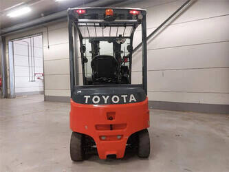 2020-toyota-8fbmkt25-1406359-45007182