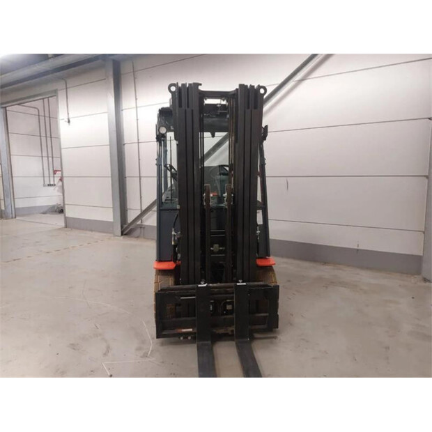 2022 تويوتا 9FBMK25T-45007203